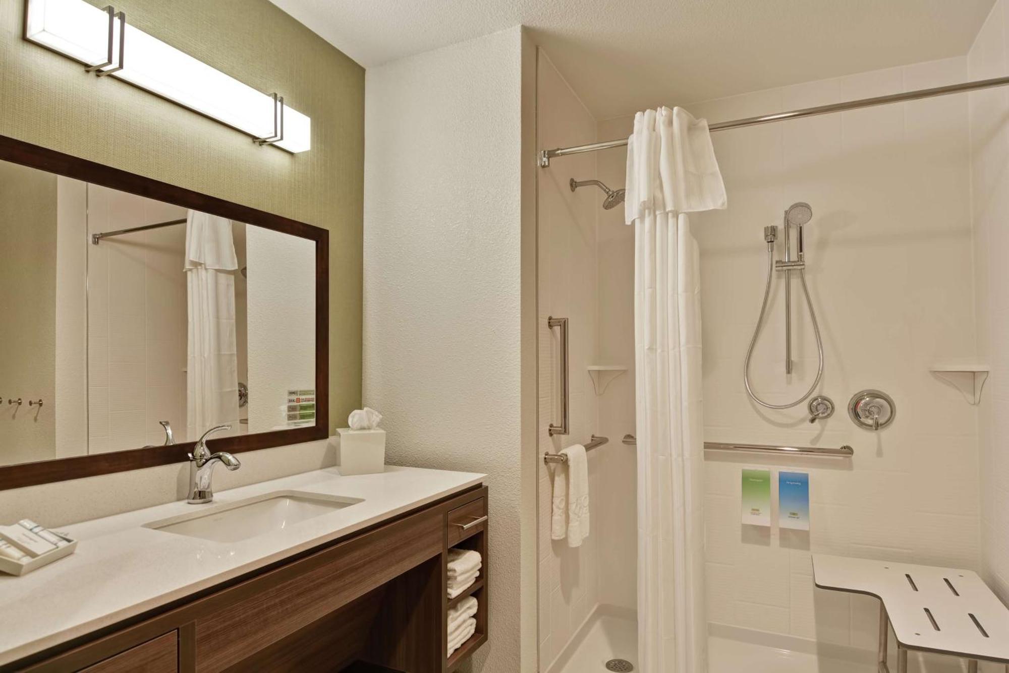 Home2 Suites By Hilton Rochester Mayo Clinic Area Εξωτερικό φωτογραφία